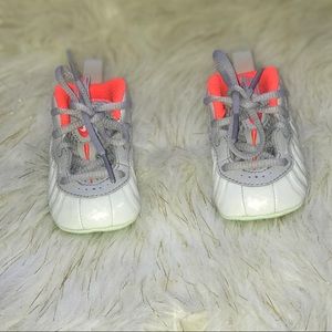 NIKE LIL’ POSITE PRO